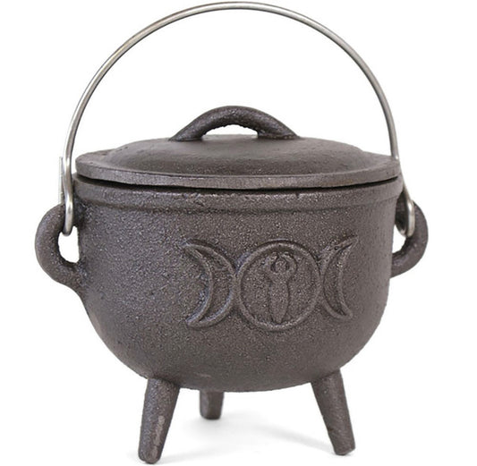 11CM CAST IRON CAULDRON WITH TRIPLE MOON